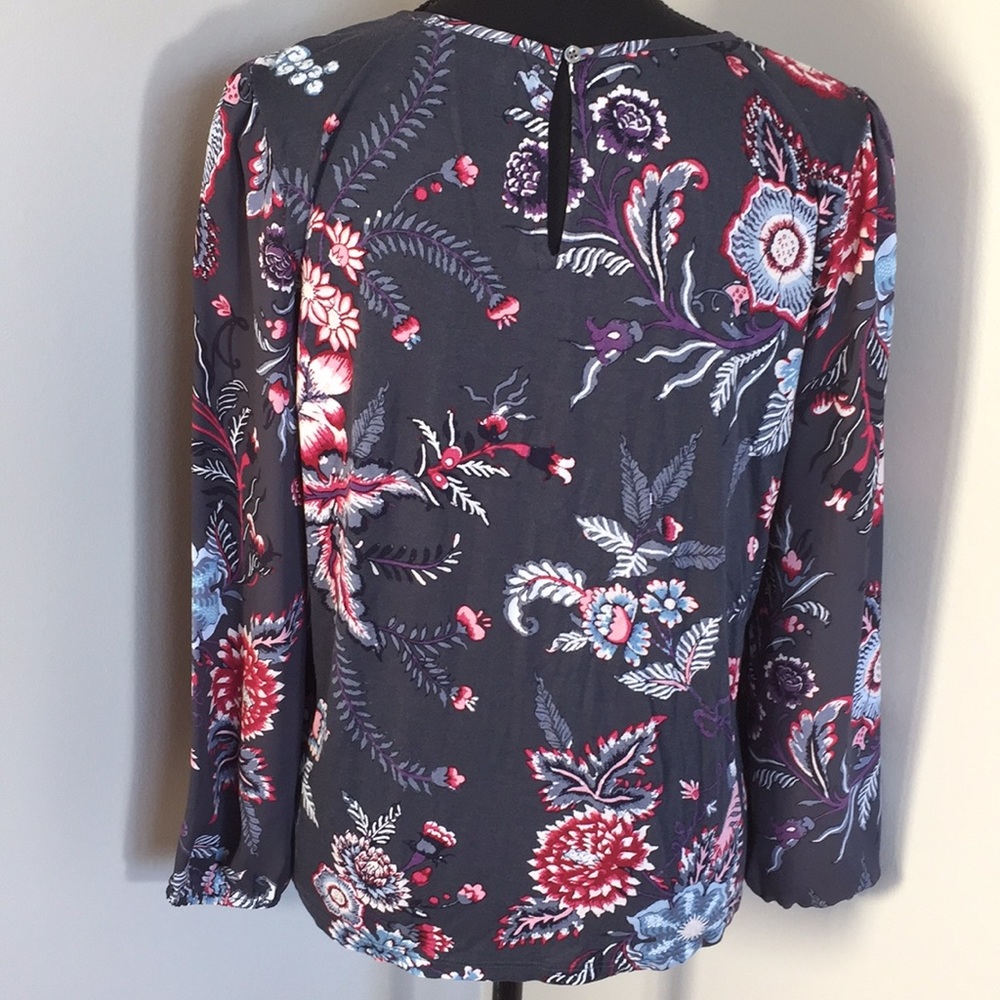 Loft Blouse - Picture 4 of 6